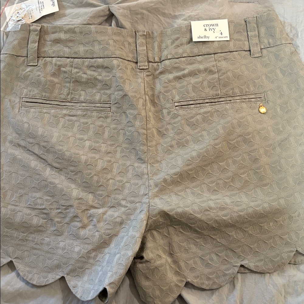 Crown and Ivy shorts Grey Shelby Short 4” inseam stretch NWT size 4 - Picture 8 of 12